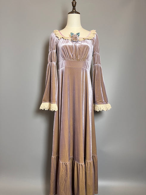 Vintage Lavender Velvet Gunne Sax Dress with Lace Trim and Bell Sleeves – Purple Gunne Sax Dresses 70s Plus SIze